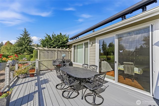 23041 NE 127th Way, Redmond, WA 98053