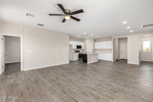 16022 S NAVISKA Road, Arizona City, AZ 85123