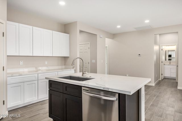 16022 S NAVISKA Road, Arizona City, AZ 85123