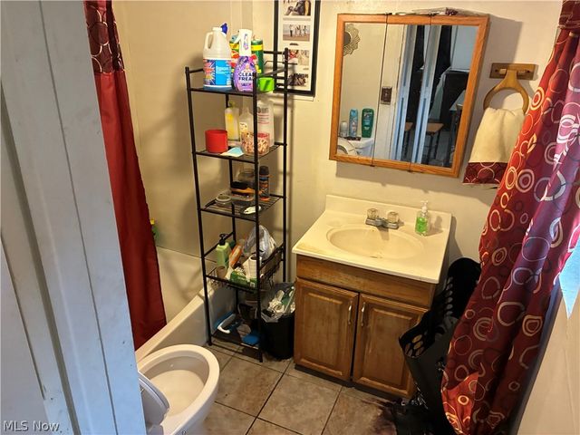 1608 Glendale Place NE, Canton, OH 44705