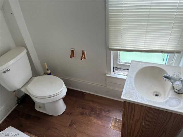 1608 Glendale Place NE, Canton, OH 44705