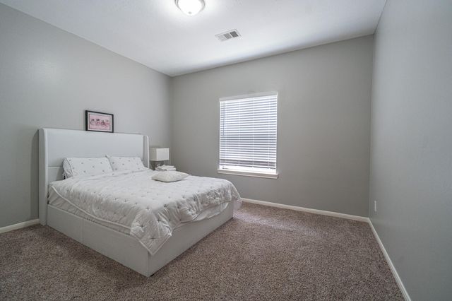 3143 W Hampton Drive, Houston, TX 77082