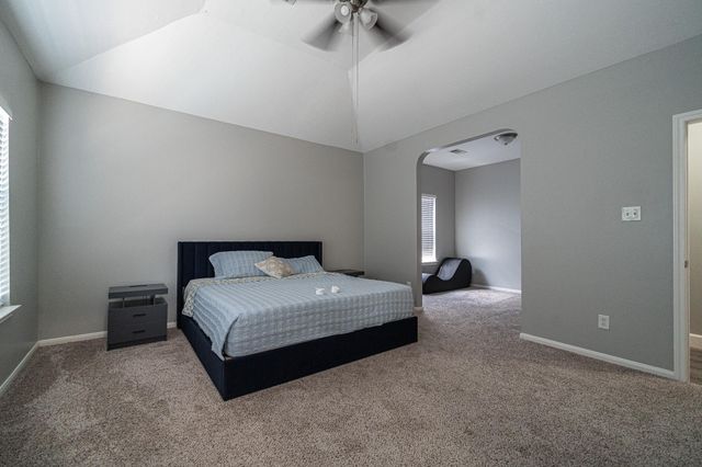 3143 W Hampton Drive, Houston, TX 77082