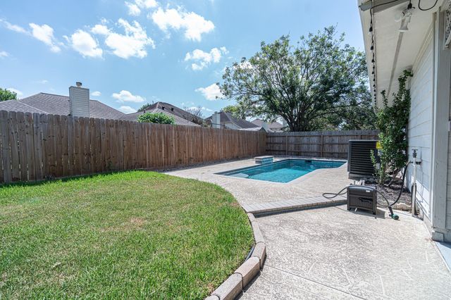 3143 W Hampton Drive, Houston, TX 77082