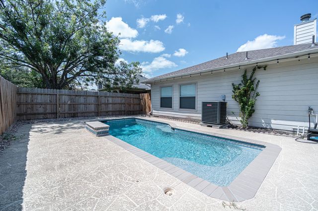 3143 W Hampton Drive, Houston, TX 77082