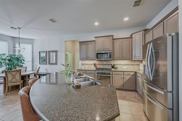 2659 Bridgewater Drive, Grand Prairie, TX 75054