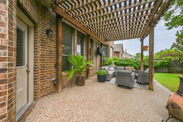 2659 Bridgewater Drive, Grand Prairie, TX 75054