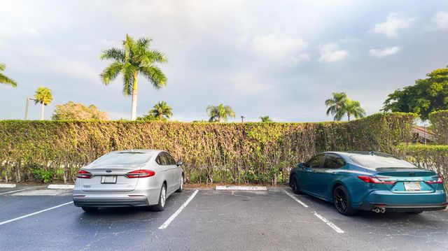 4661 Fountains Drive S 109, Lake Worth, FL 33467