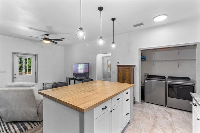 1611 CREEKWOOD RUN, Lakeland, FL 33809