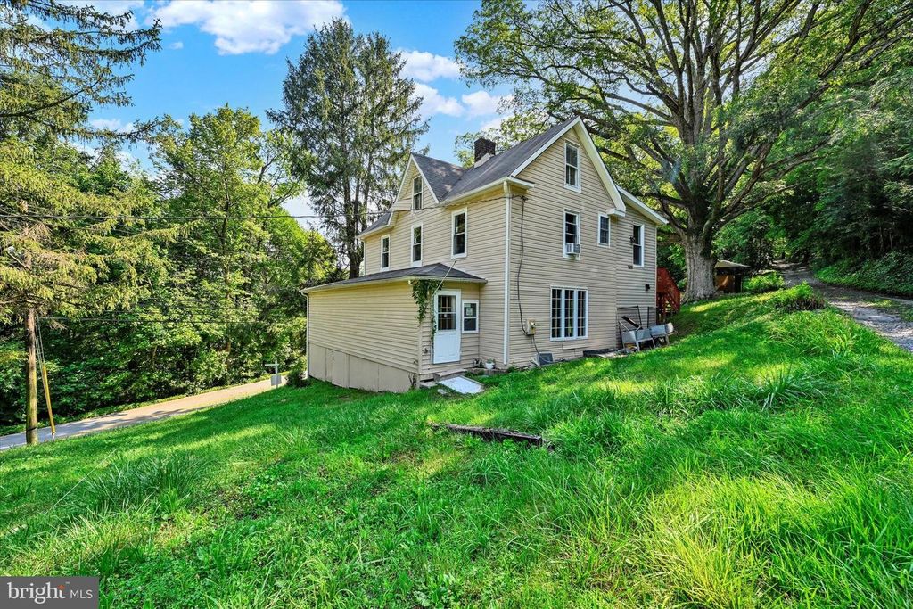 5325 GLEN ARM RD, Glen Arm, MD 21057