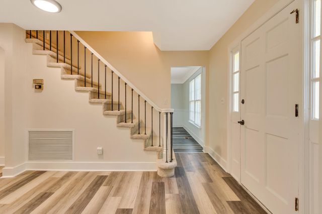 5661 Grayshore Lane, Hixson, TN 37343