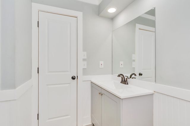 5661 Grayshore Lane, Hixson, TN 37343