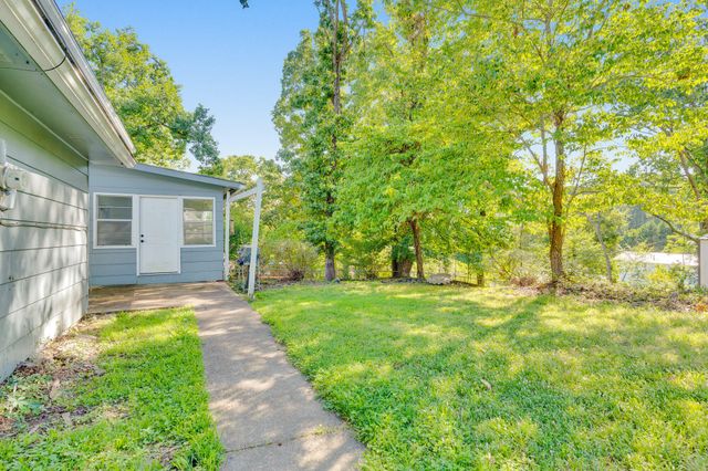 5661 Grayshore Lane, Hixson, TN 37343