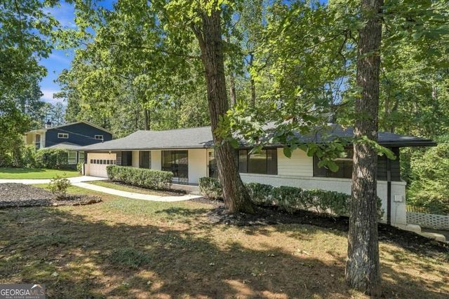 2636 Whiteleigh Court NE, Atlanta, GA 30345