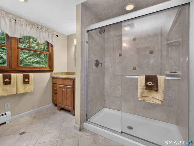 11 Kitteridge Hill Road, Old Saybrook, CT 06475