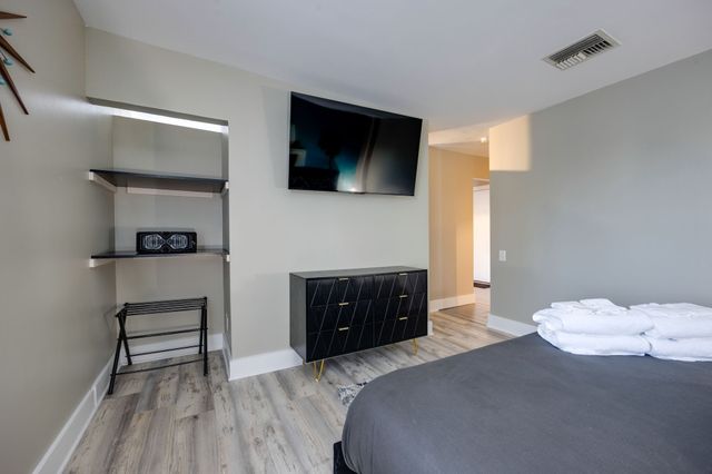 738 1st Ave, N, Nashville, TN 37201