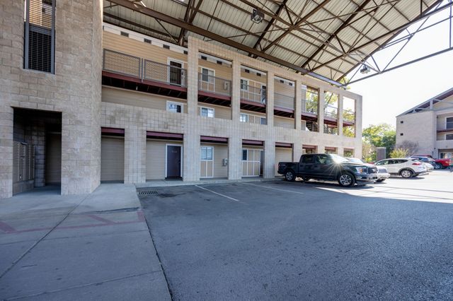 738 1st Ave, N, Nashville, TN 37201