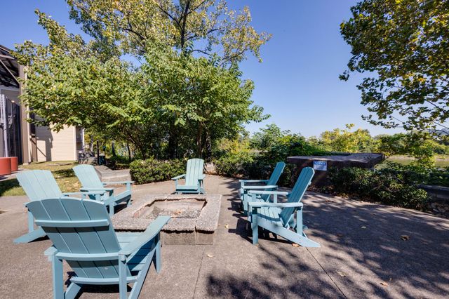 738 1st Ave, N, Nashville, TN 37201