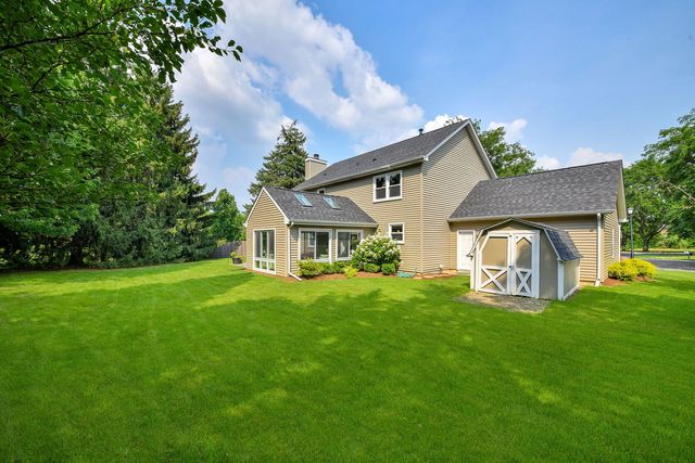 934 Lewis Place, Geneva, IL 60134