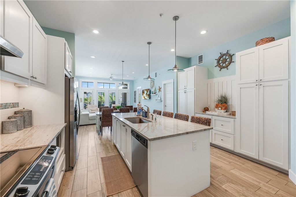 160 Social 2-205, Port Aransas, TX 78373 — photo 5