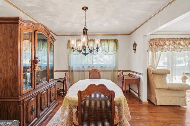 2429 Woodhill Lane, Atlanta, GA 30344