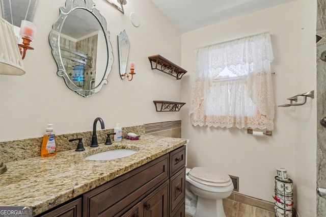 2429 Woodhill Lane, Atlanta, GA 30344