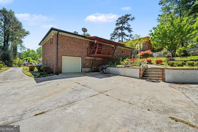 2429 Woodhill Lane, Atlanta, GA 30344