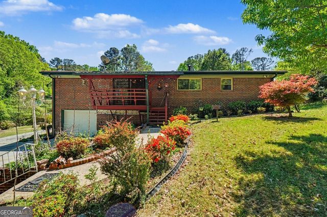 2429 Woodhill Lane, Atlanta, GA 30344