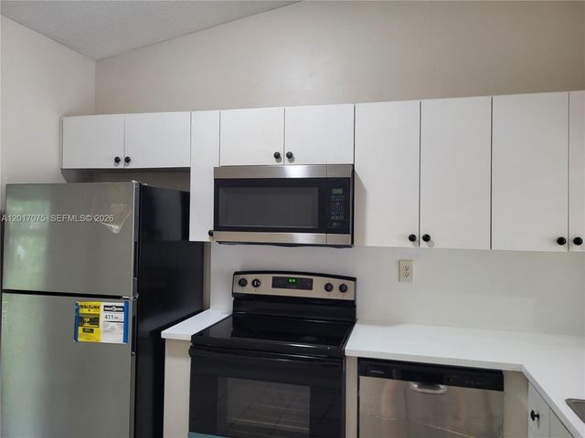 1270 SE 31st Ct 204-35, Homestead, FL 33035