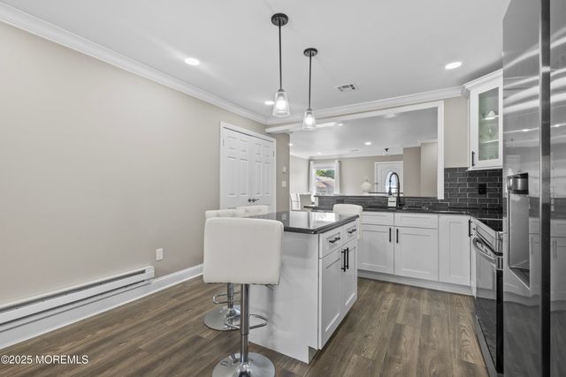 139 Wein Market C, Freehold, NJ 07728