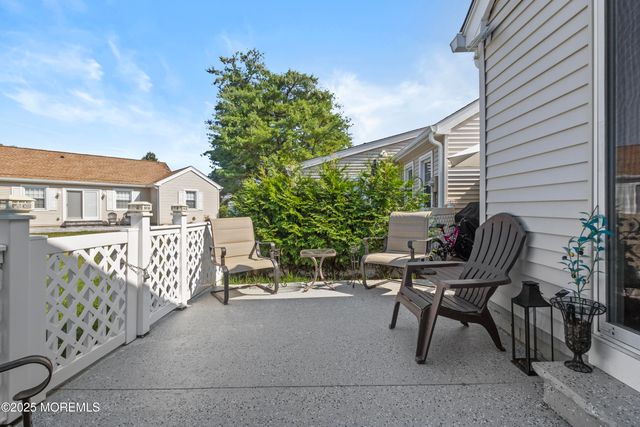 139 Wein Market C, Freehold, NJ 07728