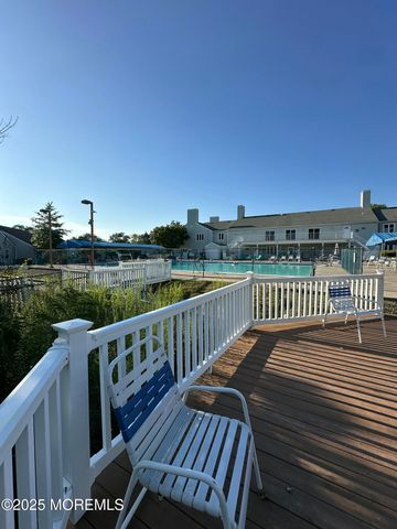 139 Wein Market C, Freehold, NJ 07728