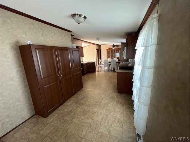 1218 Maplewood Drive, Lockport Town, NY 14094