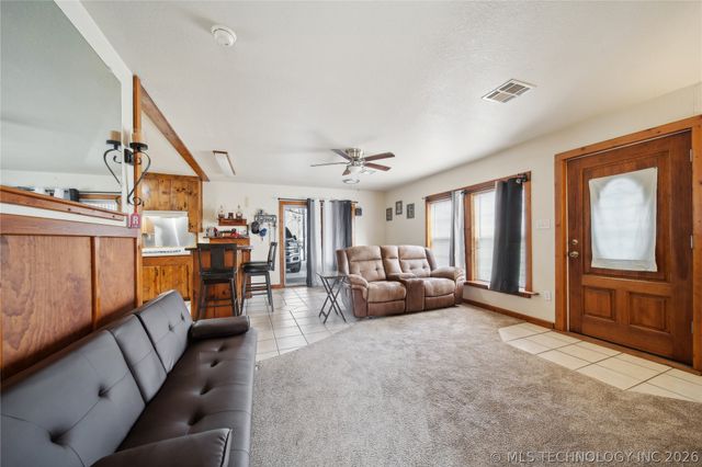 35235 W Hwy 33, Mannford, OK 74044