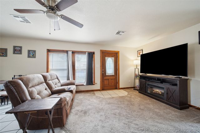 35235 W Hwy 33, Mannford, OK 74044
