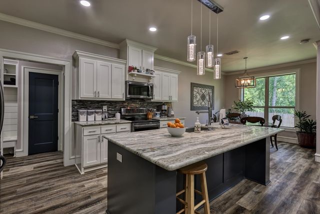 113 Stuart Street, Arp, TX 75750