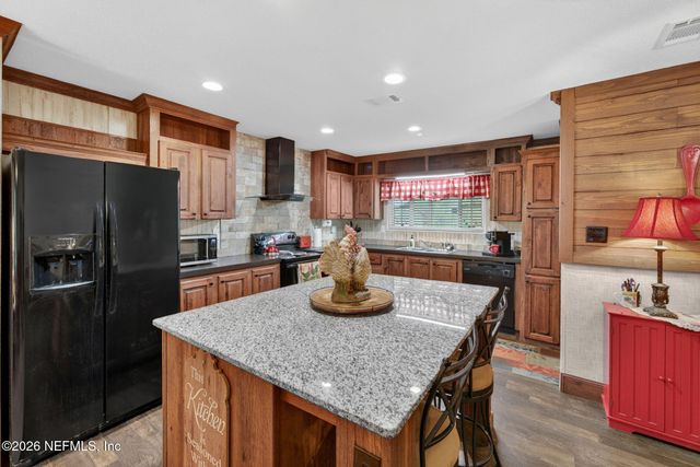 10817 GRAYSON Street, Jacksonville, FL 32220