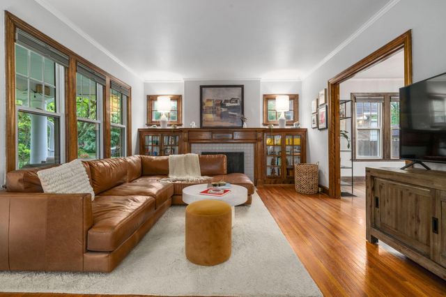 115 N Cassingham Road, Columbus, OH 43209