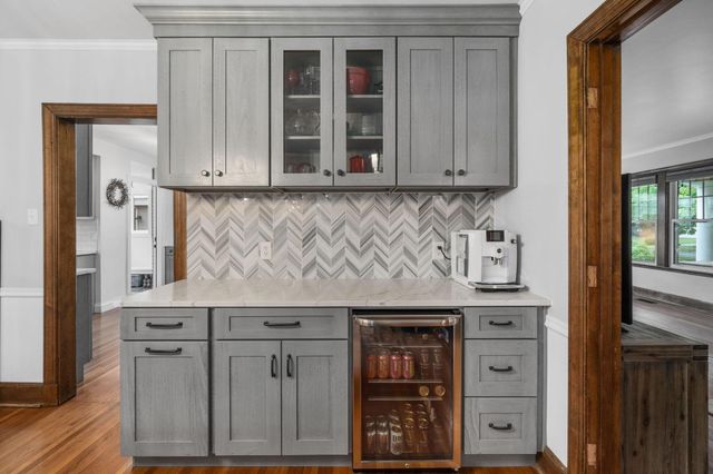115 N Cassingham Road, Columbus, OH 43209