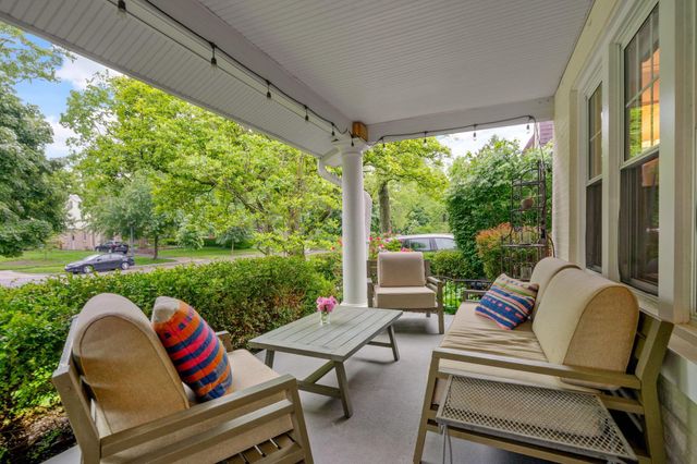 115 N Cassingham Road, Columbus, OH 43209