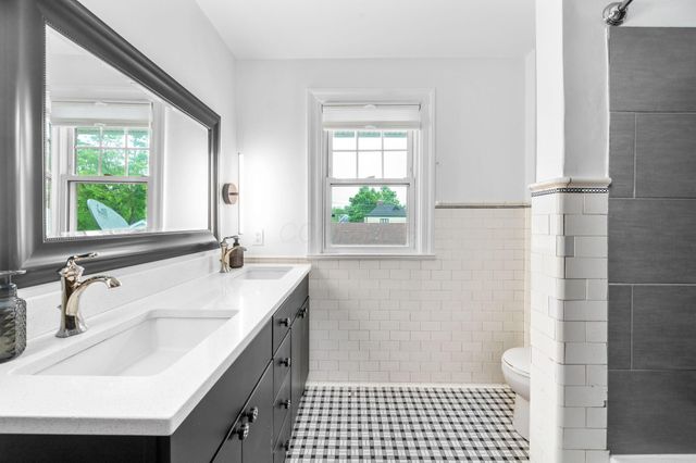 115 N Cassingham Road, Columbus, OH 43209