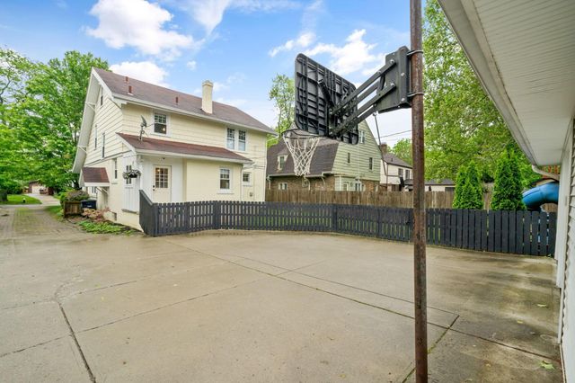 115 N Cassingham Road, Columbus, OH 43209