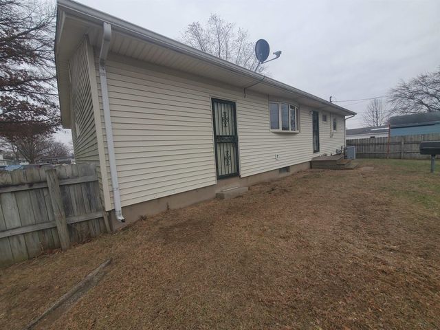 3305 3rd A Street, Eastmoline, IL 61244