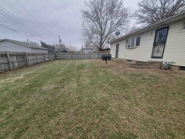 3305 3rd A Street, Eastmoline, IL 61244