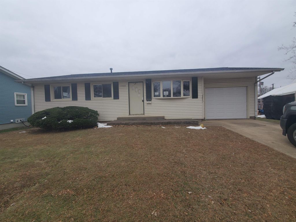 3305 3rd A Street, Eastmoline, IL 61244