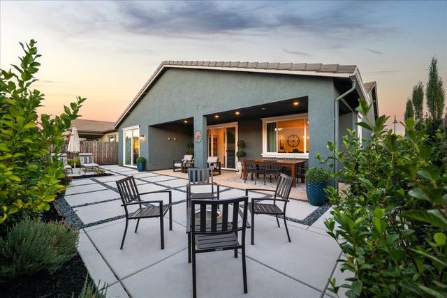 820 Lodge Way, Lincoln, CA 95648