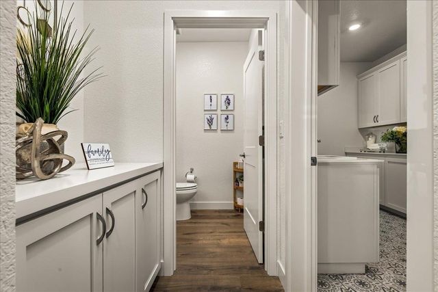 820 Lodge Way, Lincoln, CA 95648