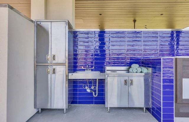 820 Lodge Way, Lincoln, CA 95648