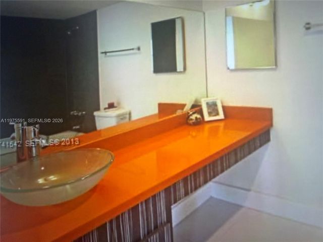 1390 Ocean Dr 304, Miami Beach, FL 33139