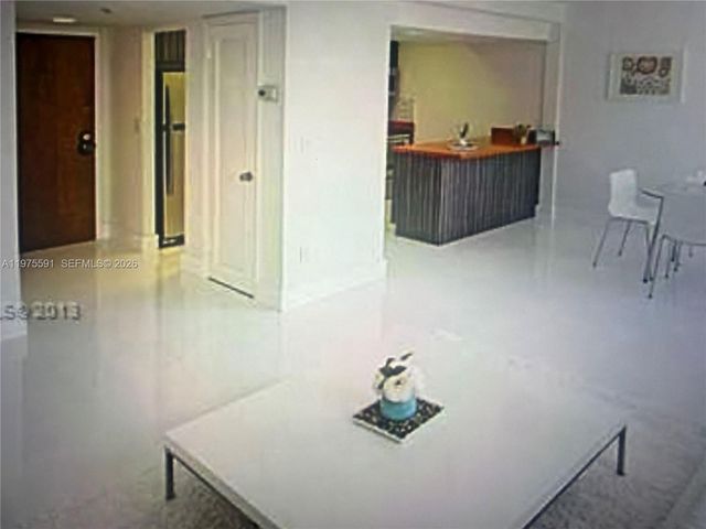 1390 Ocean Dr 304, Miami Beach, FL 33139